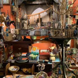 Eclectica - Gem's, Crystals Pendulums, Smudge Sticks & Incense.