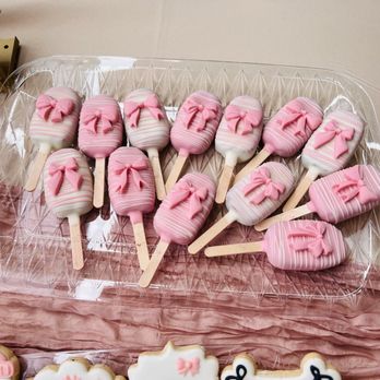 Sugar Rush Mania - Cake Sicles beautifully crafted with a bow. - Desserts Near Me Sugar Rush Mania - Cake Sicles beautifully crafted with a bow. - Desserts Near Me