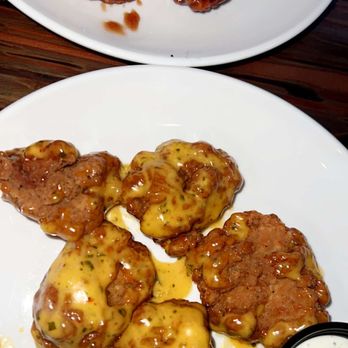 Uptown Grille - Firecracker wings & bbq - American Near Me - Commerce Township, Michigan Uptown Grille - Firecracker wings & bbq - American Near Me - Commerce Township, Michigan
