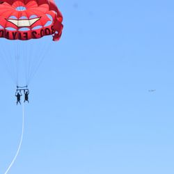 Parasailing Palm Beach - Airplane in background