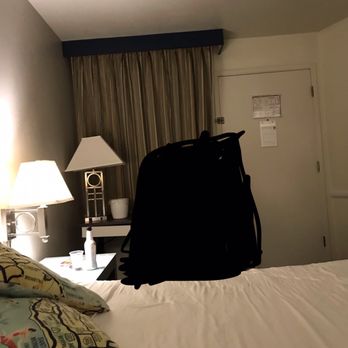 Kings Inn San Diego - View from one side of the room (you get an extra few feet past this spot that's the sink & bathroom area). - San Diego, CA