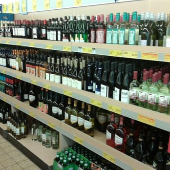 ALDI - Interesting selection of inexpensive wine. - Grocery Near Me - Alexandria, Virginia ALDI - Interesting selection of inexpensive wine. - Grocery Near Me - Alexandria, Virginia