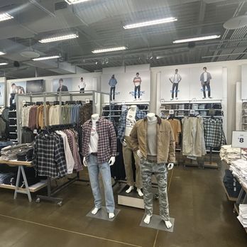Old Navy - Men's Clothing Near Me - Las Vegas, Nevada Old Navy - Men's Clothing Near Me - Las Vegas, Nevada
