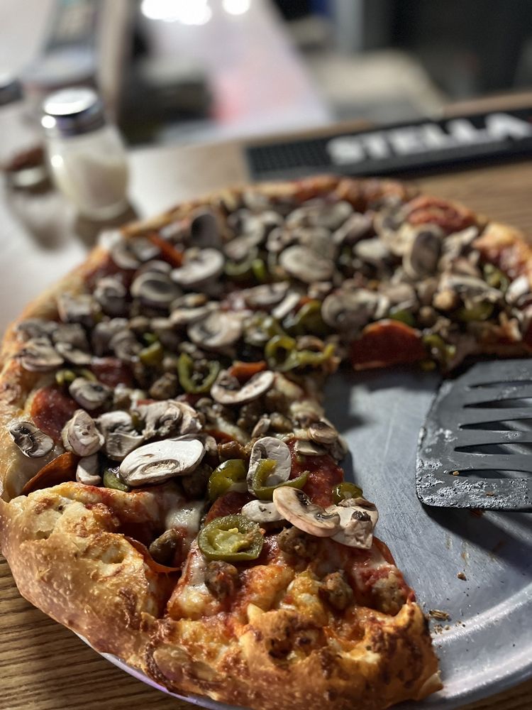 The Pizza Place Logo