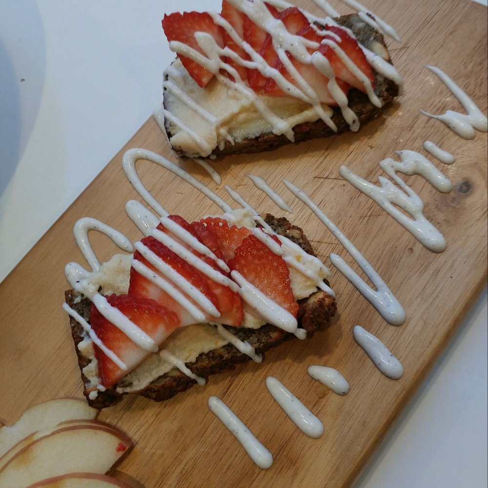 Nectarine Grove - Berry ricotta toast - New American Near Me - Encinitas, California