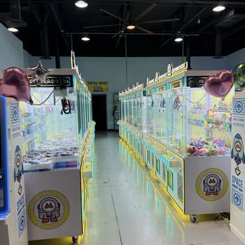 Catching Ducks - Arcades Near Me - Las Vegas, Nevada