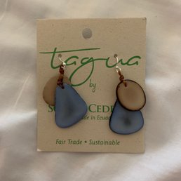 Tagua earrings Tagua earrings