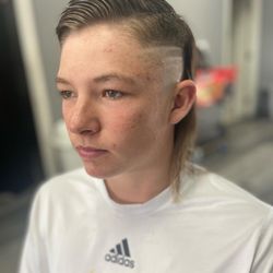 Scores Haircuts - Haircut by Brook