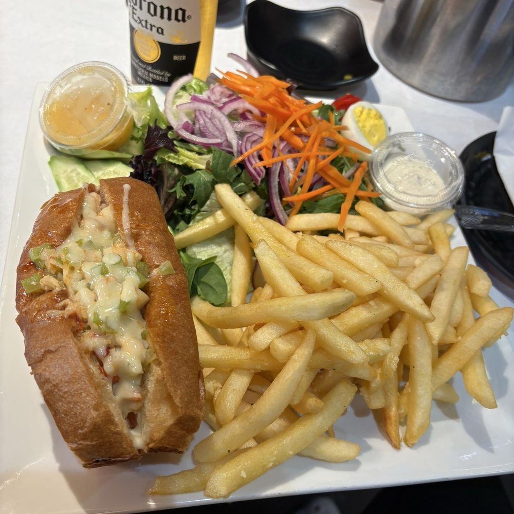 Ocean 9 Crab - Lobster roll - Seafood Near Me - Milpitas, California