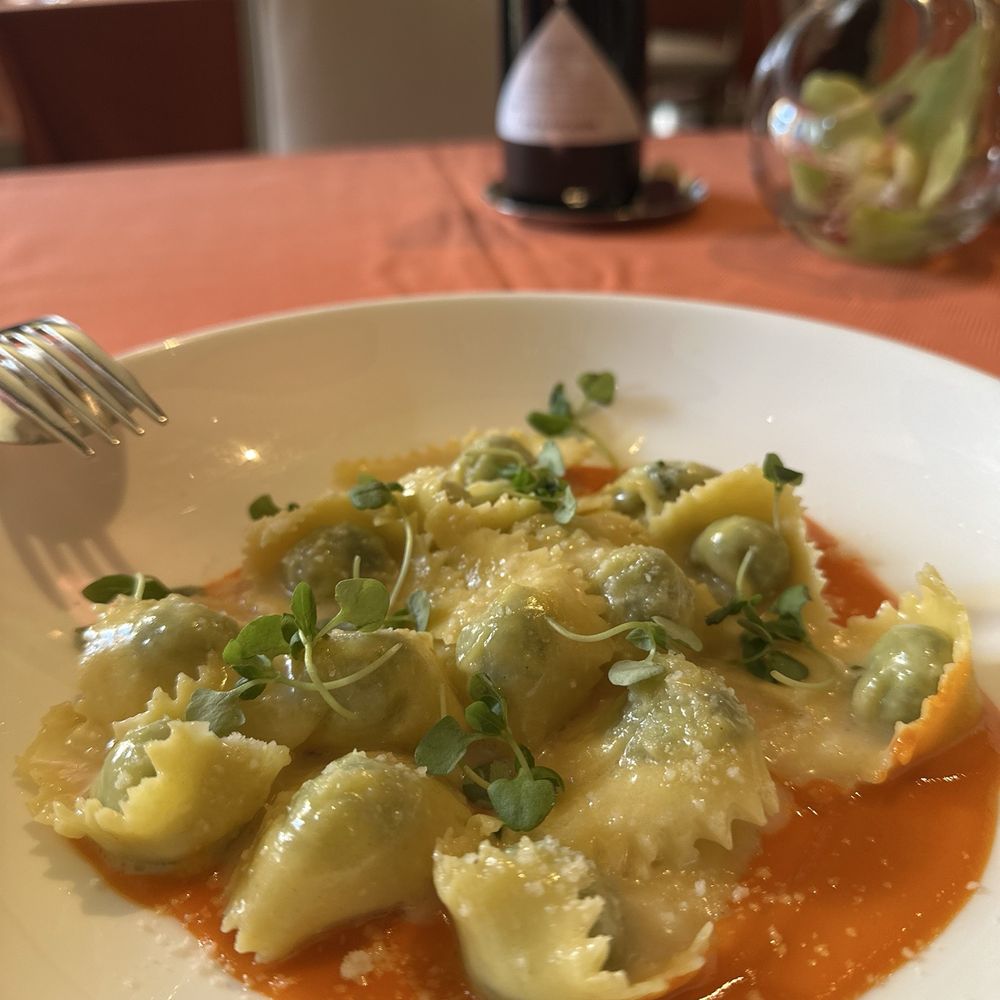 Sinatra - Cappellacci - Italian Near Me - Las Vegas, Nevada Sinatra - Cappellacci - Italian Near Me - Las Vegas, Nevada