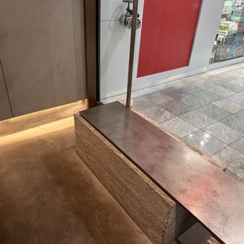 HeyTea - Bench seating - Coffee & Tea Near Me - San Francisco, California HeyTea - Bench seating - Coffee & Tea Near Me - San Francisco, California