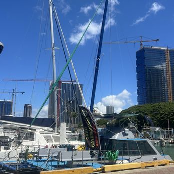 Oahu Catamarans - Boat Charters Near Me - Honolulu, Hawaii Oahu Catamarans - Boat Charters Near Me - Honolulu, Hawaii