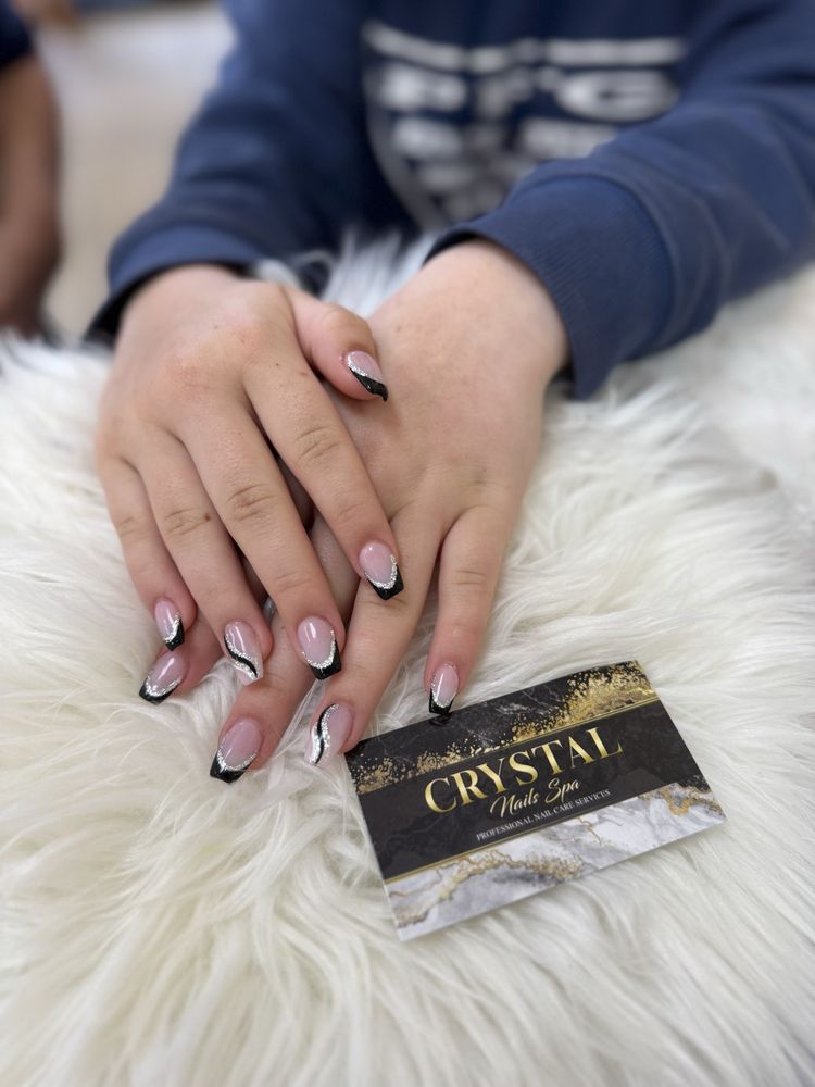Crystal Nails Spa Image