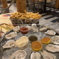 Cajun Boil & Bar - Oak Park - Fresh raw oyster, calamari, and Cajun fries