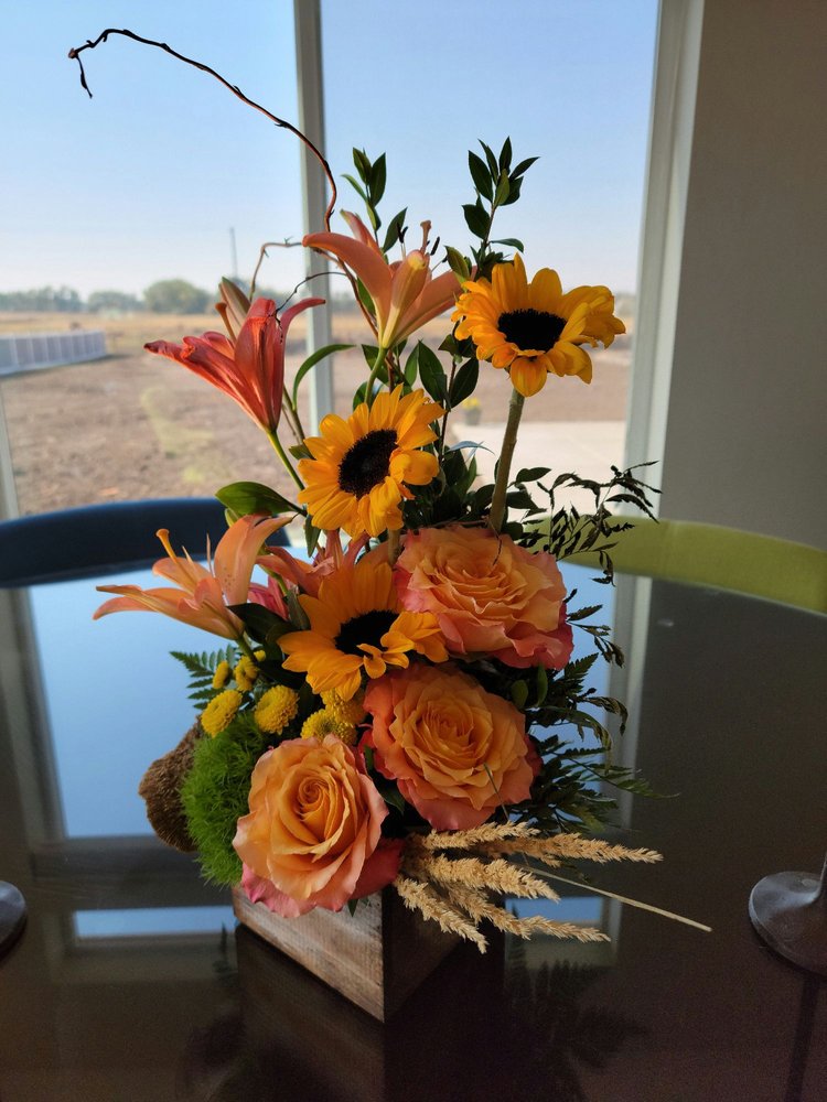 BOUQUETS AND MORE Updated September 2024 37 Photos & 22 Reviews