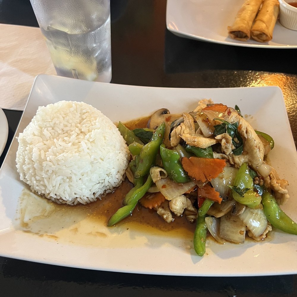 Kanlaya Thai Kitchen - Thai basil with chicken - Noodles Near Me - Allison Park, Pennsylvania Kanlaya Thai Kitchen - Thai basil with chicken - Noodles Near Me - Allison Park, Pennsylvania
