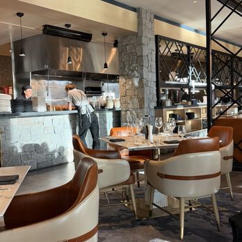 The Bistro Edgewood - Open kitchen - New American Near Me - Stateline, Nevada The Bistro Edgewood - Open kitchen - New American Near Me - Stateline, Nevada