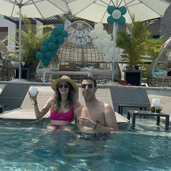 Haven - Celebrating my 40th in this Bday cabana -main pool - Resorts Near Me - Cancún, ROO Haven - Celebrating my 40th in this Bday cabana -main pool - Resorts Near Me - Cancún, ROO