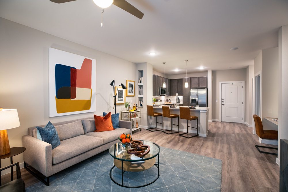 THE WINWARD AT TELGE CROSSING Updated August 2024 37 Photos & 12 Reviews 12807 Telge Rd