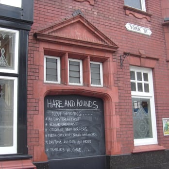 Hare & Hounds - Pubs Near Me - Birmingham, XWM