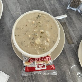 J’s Oyster - New England Clam Chowder - Seafood Near Me - Portland, Maine J’s Oyster - New England Clam Chowder - Seafood Near Me - Portland, Maine