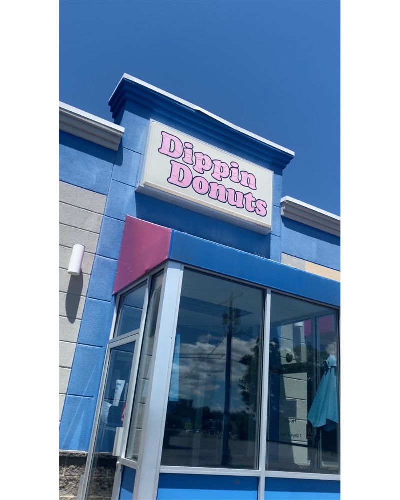 DIPPIN DONUTS CLOSED Updated October 2024 10 Photos & 14 Reviews