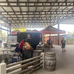 Dickson Smokehouse - Food truck
