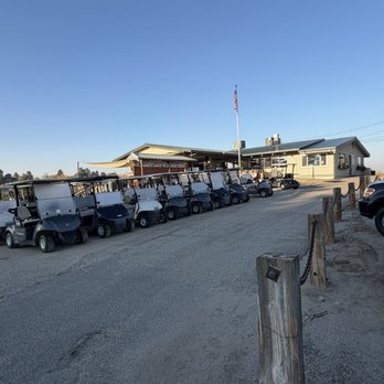 Scotch Pines Golf Course - Front of pro shop and bar and restaurant - Golf Near Me - Payette, Idaho Scotch Pines Golf Course - Front of pro shop and bar and restaurant - Golf Near Me - Payette, Idaho