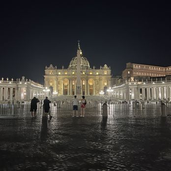 Sun Tours & Travel - 2023 Cruise - Piazza San Pietro, Vatican City - Travel Services Near Me - Aiea, Hawaii