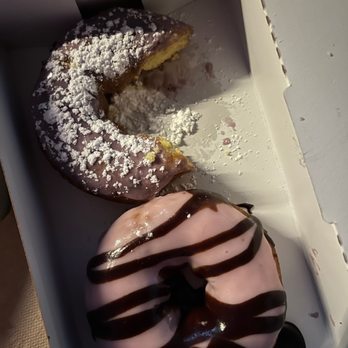 Duck Donuts - Chocolate Covered Strawberry  Blueberry - Donuts Near Me - Irvine, California