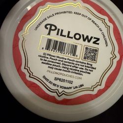 Vapor Lounge - Back of nicotine pouch container