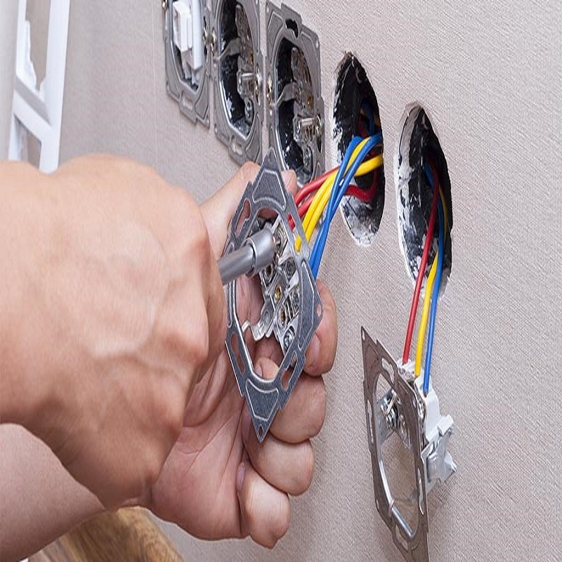 Slide of Zoom Electricians