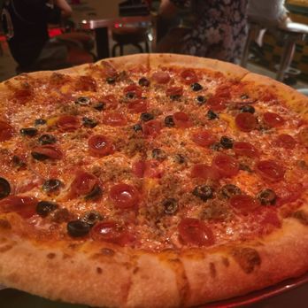 Pizza Mamo - Supreme Pizza - Pizza Near Me - Honolulu, Hawaii
