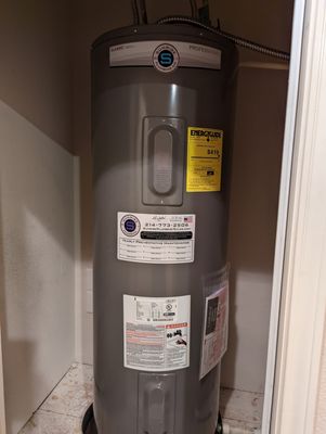 Bayberry Plumbing and Heating Logo