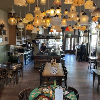 Café Loetje - Steakhouses Near Me - Amsterdam, New Hampshire
