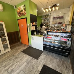 Root & Vine Juice Bar - Inside of Shop