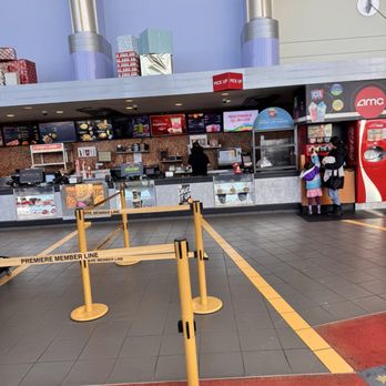 AMC CLASSIC South Bend 16 - Cinema Near Me - South Bend, Indiana
