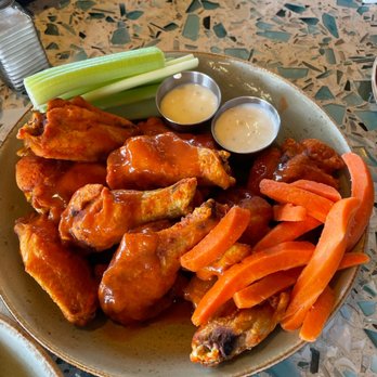 Nelson's - Wings - Seafood Near Me - Rancho Palos Verdes, California