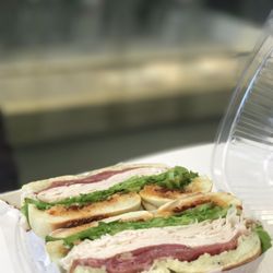 Eli's Corner Gourmet Bagel