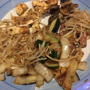 Mori Teppan Grill - Calamari appetizer but he gave me all the leftovers from my friends for some reason - Teppanyaki Near Me - Glendale, California