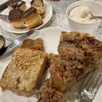 Julep Kitchen & Bar - Apple crisp and bread pudding (donut not from Julep) - Barbeque Near Me - Annapolis, Maryland Julep Kitchen & Bar - Apple crisp and bread pudding (donut not from Julep) - Barbeque Near Me - Annapolis, Maryland