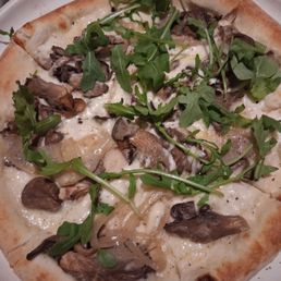 Mushroom pizza