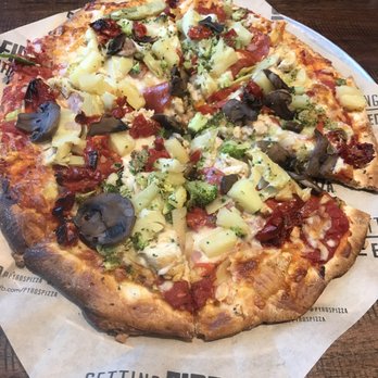 PYRO'S Fire Fresh Pizza - Pizza Near Me - Collierville, Tennessee