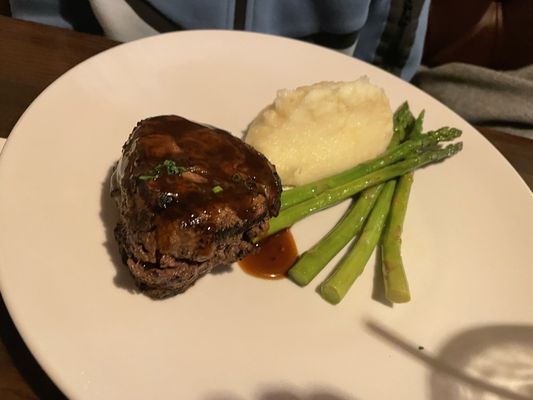 Stone's Cuisine and Cocktails by null