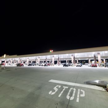 Buc-ee's - Gas Stations Near Me - Calhoun, Georgia