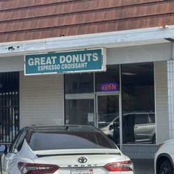 Great Donuts - Outside
