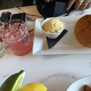 Easy Like Sunday - Fried Chicken Sandwich - Breakfast & Brunch Near Me - Charlotte, North Carolina Easy Like Sunday - Fried Chicken Sandwich - Breakfast & Brunch Near Me - Charlotte, North Carolina