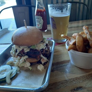 Bubba’s Bones & Brews - Just destroyed a brisket sandwich with sidewinder fries! Scrumdillyumcious! - Gastropubs Near Me - Cathedral City, California