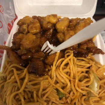 Golden Dragon - Orange chicken and chow mein - Chinese Near Me - San Bernardino, California