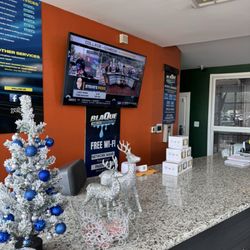 Blaque Hand Carwash & Detailing - Front desk